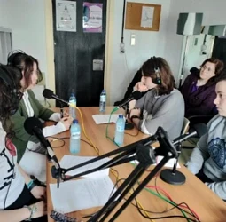Voces silenciadas. Entrevista Adela Omid